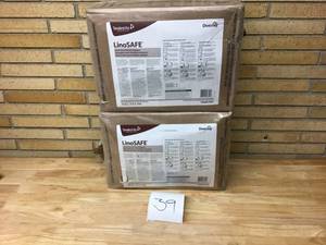 lot 39 image: SEALED AIR DIVERSEY lot of 2 5-gallon bags linoleum  stone stripper