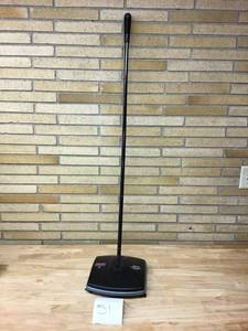 lot 52 image: RubberMaid 4212 Floor And Carpet Sweeper