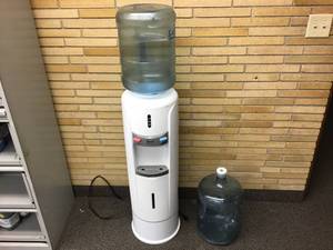 lot 62 image: Avanti Water Dispensor 2 Water Jugs