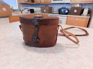 lot 108 image: Annex Vintage Binoculars