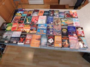 lot 112 image: Lot of Books