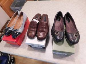 lot 150 image: Shoes