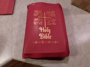 lot 168 image: Vintage Bible