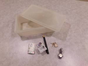 lot 173 image: Lot of Vintage Items