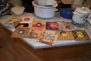lot 6 image: Lot of Albums