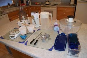 lot 57 image: Miscellaneous Kitchen