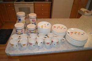 lot 62 image: Royal Stafford Set