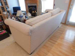 lot 17 image: Sunbrella Couch