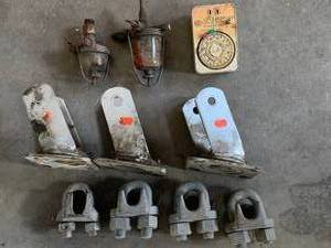 lot 23 image: Large Cable Clamps, Caster Rigs, Fuel Filter, Timer