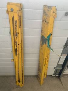 lot 51 image: Pair of Sawhorses 2500 lb Capacity