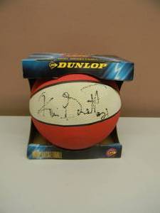 lot 15 image: KEVIN GARNETT MINNESOTA TIMBERWOLVES DUNLAP SIGNED MINI BASKETBALL - SIGNED AT GAME - SEE PICTURES