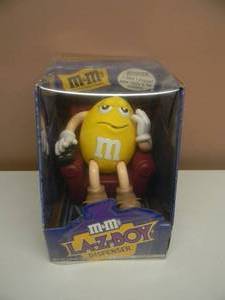 lot 43 image: M&Ms Yellow Lazy Boy Recliner Candy Dispenser Yellow Peanut Vintage Remote - IN BOX - SEE PICTURES