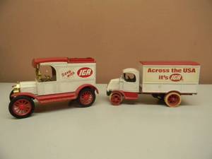 lot 55 image: 2 ERTL IGA TRUCK BANKS - 1913 FORD MODEL T VAN & 1926 MACK BULLDOG - NICE - SEE PICTURES