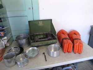 lot 149 image: Camping Items