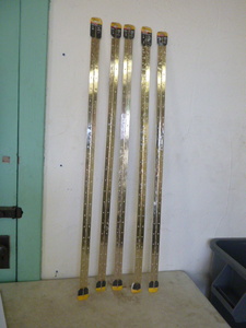 lot 89 image: 5 Stanley Continuous Hinges
