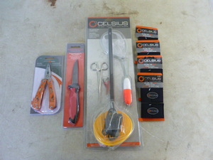 lot 108 image: Fishing Items