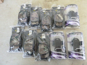 lot 123 image: Cell Phone Cases and PhoneMP3 Holders