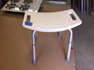 lot 7 image: Shower assist stool