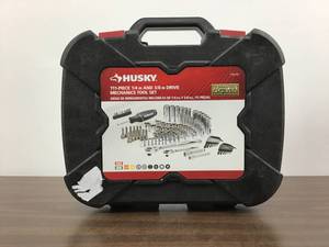 lot 13 image: Husky Mechanics Tool Set (111-Piece)