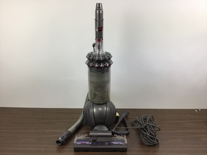 lot 22 image: Dyson Cinetic Big Ball AnimalAllergy Upright Vacuum