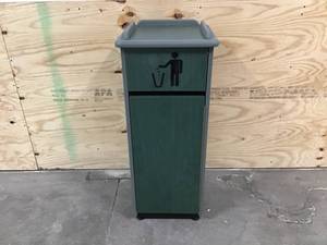 lot 66 image: Heavy Duty Space Saver Trash Bin Holder