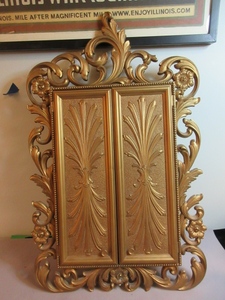 ORNATE GOLD COLOR JEWELRY CABINET