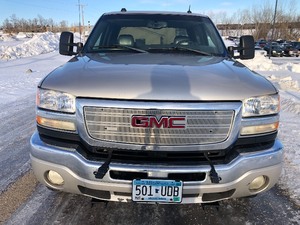 2004 GMC Sierra 2500 4x4 -No Reserve-