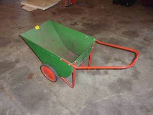 lot 13 image: Green Garden Cart