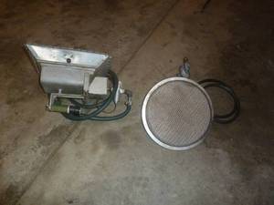 lot 32 image: Lp Heaters