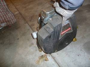 lot 59 image: Craftsmen Lawn Mower Engine
