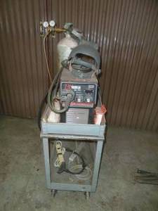 lot 73 image: Century 130 Mig Welder