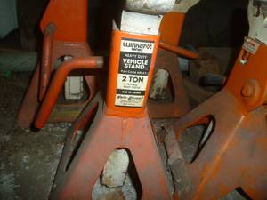 lot 101 image: Jack Stands x 4