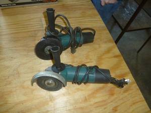 lot 127 image: Power Angle Grinders