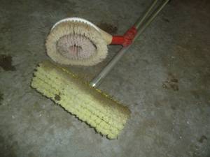 lot 157 image: Car Wash Brushes