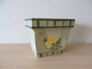 flower pot