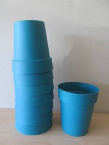Viva flower pots