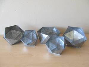 geometric hooded tin containers