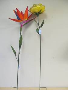 Cape Craftsman Metal flowers