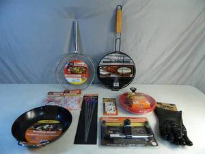 lot 156 image: New BBQ Accessories
