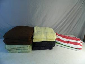 lot 166 image: 13 New Towels