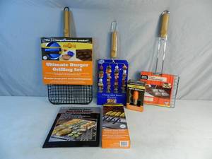 lot 170 image: New BBQ Accessories