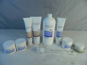lot 186 image: New Avon Products