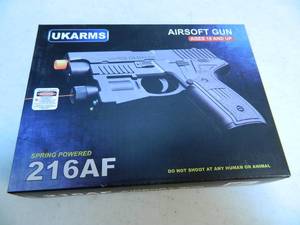 lot 11 image: New Airsoft Pistol