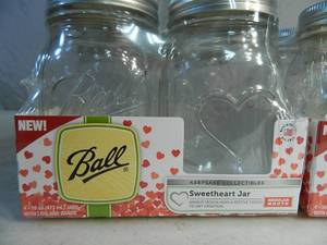 lot 137 image: 16 New Ball Sweetheart Jars