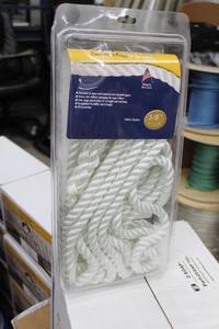 lot 143 image: Buccaneer Rope Company 58in. Premium Dock Line 12in. Eye Double Braid Nylon White 25ft.