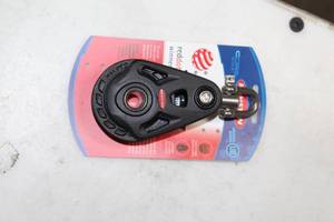 lot 229 image: Ronstan Series 60 Core Block Single RF64100