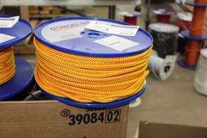 lot 73 image: FSE Robline 516in. Polyethylen Monofil Dinghy Towing Line YellowRed Rope 328 Foot Reel
