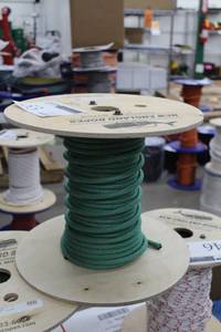 lot 53 image: New England Ropes 10mm Endura Green Mottled Rope 600 Foot Reel