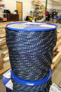 lot 63 image: FSE Robline 12in. DyneemaPolyester Globe 5000 mk3 Navy BlueSilver Rope 492 Foot Reel