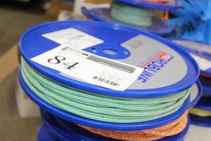 lot 84 image: FSE Robline 316in. DyneemaPolyester Dinghy Control WhiteGreen Rope 328 Foot Reel